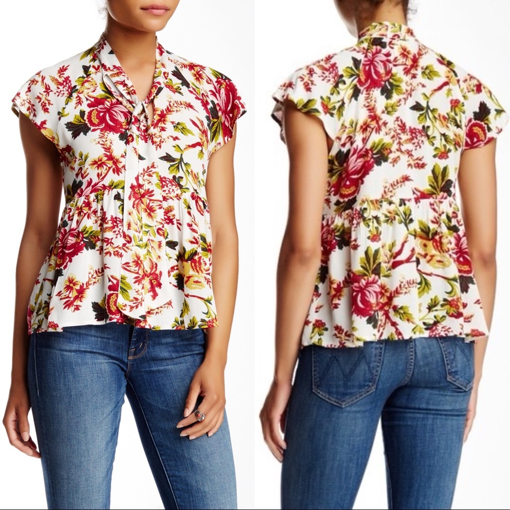 FLYING TOMATO | Flutter Sleeve Blouse